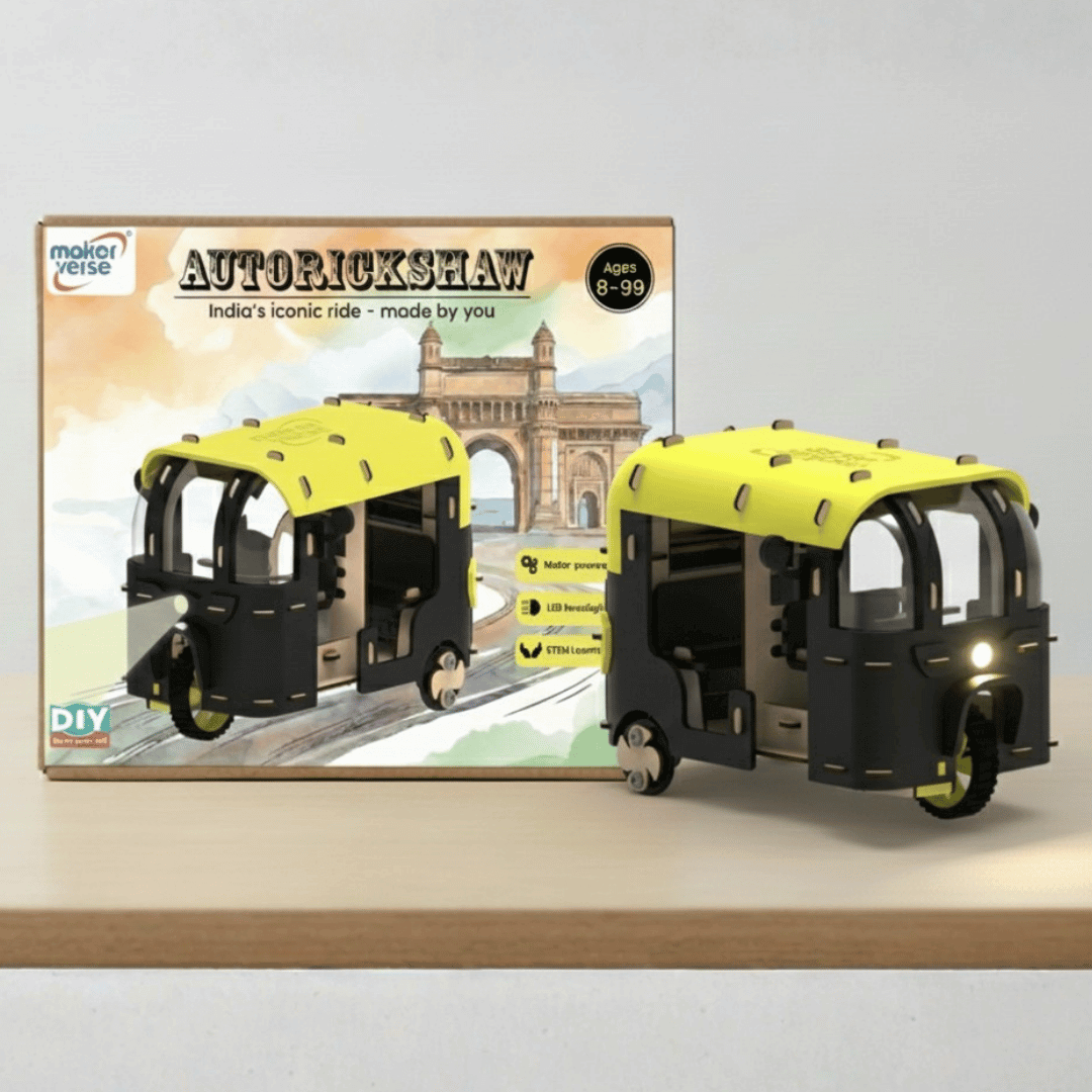 Model autorickshaw with packaging displaying the product and brand on a light gray background